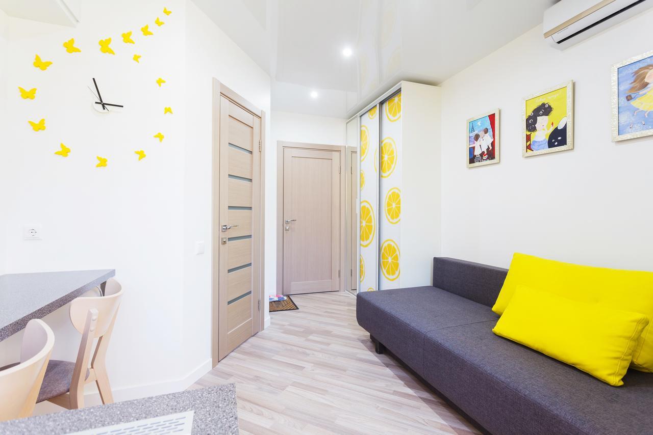 комфортні мині-апартаменти студіо на юлії здановської Apartment *